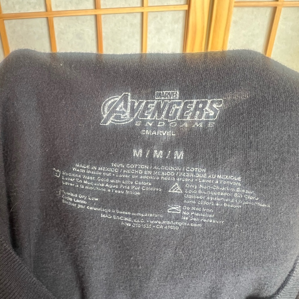 Marvel Avengers Endgame Long Sleeve Graphic Tee Black Size Medium Unisex - Picture 4 of 5
